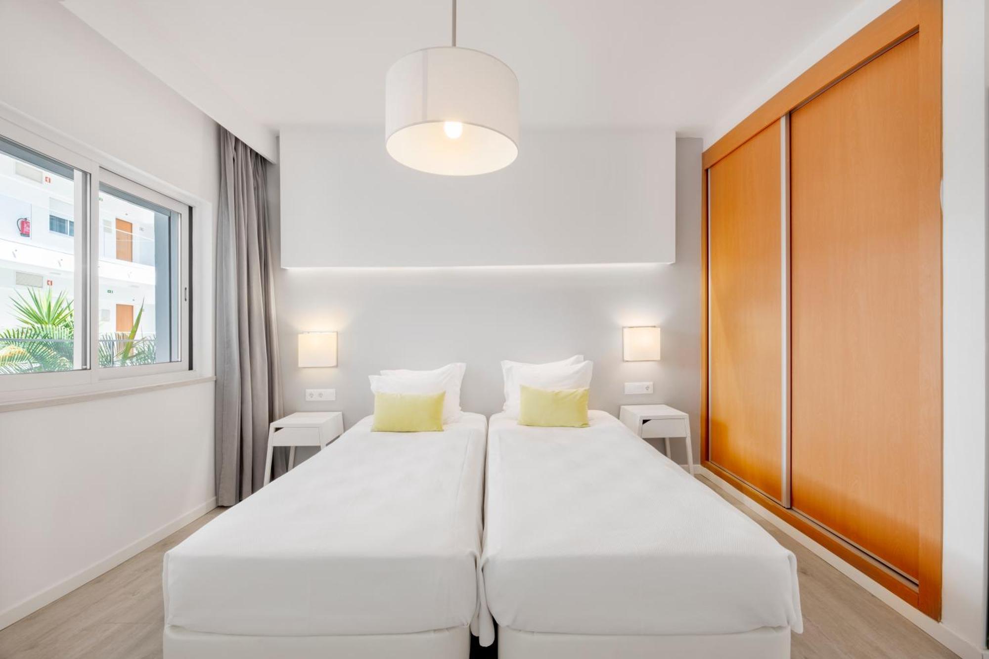 อัลวอร์มาร์ อปาร์ตาเมนโตส ตูริสติโกส Aparthotel ห้อง รูปภาพ